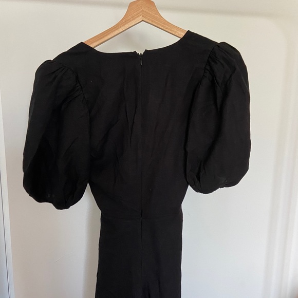 EXPRESS BLACK LINEN BLEND PUFF SLEEVE ROMPER - Picture 4 of 7